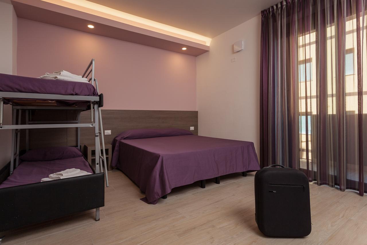 Hotel Gioia Rimini Exteriör bild