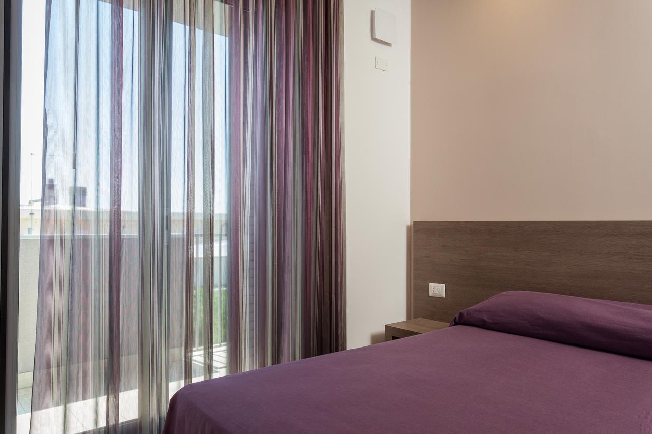 Hotel Gioia Rimini Exteriör bild