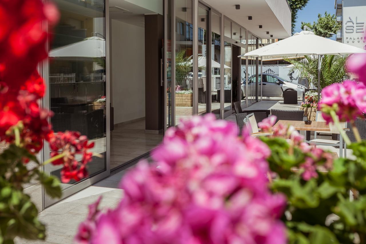 Hotel Gioia Rimini Exteriör bild